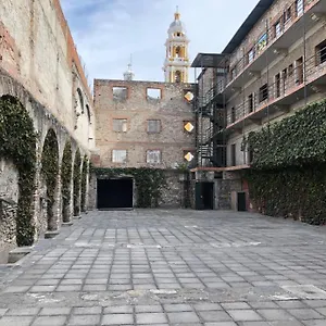 Casa De Arcos Inn